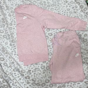 Nike Sweatsuit